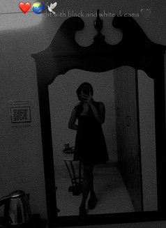 7.5 inches incall+outcall+Cam - Transsexual escort in New Delhi Photo 7 of 7