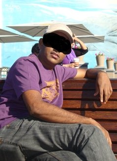 Heavenly Feel for Ladies - Male escort in Colombo Photo 3 of 10