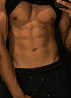 7 Inch Cock for Ladies - Acompañantes masculino in Colombo Photo 1 of 2