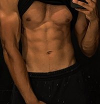 7 Inch Cock for Ladies - Male escort in Colombo