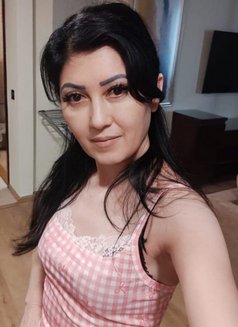 700 per H ❣️ fully natural ❣️ - escort in Dubai Photo 1 of 2