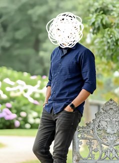 Licking and squirting with Mr. Akash - masseur in Kolkata Photo 12 of 15