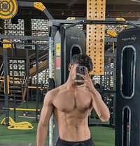 8. 5 Hard Bhargav - Male adult performer in Bangalore