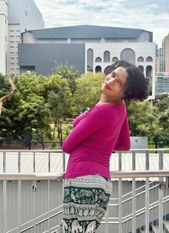 8 Inches Cock - Transsexual escort in Chennai Photo 4 of 16