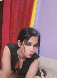 8" TOP Active HARD FUCKER SHEMALE UTSA - Transsexual escort in Kolkata Photo 10 of 13