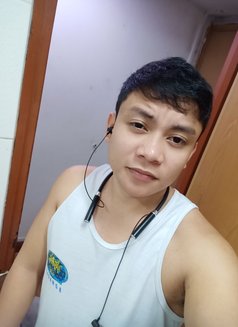 8inches master/cam show/ meet up - Male escort in Singapore Photo 4 of 6