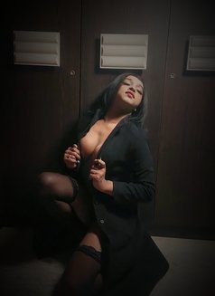 BDSM QUEEN TOP MISTRESS ANGEL UR BUDGET - Transsexual escort in Kolkata Photo 7 of 22