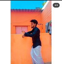 9 Inch Bull - Male escort in Mumbai