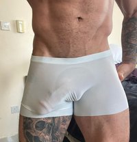 9 Inches Big Cock 22cm Bbc - Male escort in Dubai