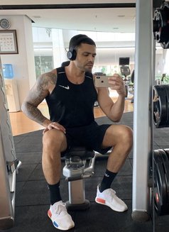 9β TOP BRAYAN π§π· LAST DAYS - Male escort in Kuala Lumpur Photo 20 of 22