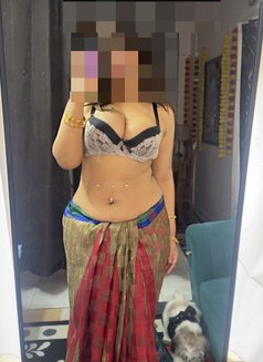 907k Follower on Insta 🩷 🎀༘⋆ - escort in Hyderabad Photo 2 of 11