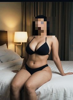 907k Follower on Insta 🩷 🎀༘⋆ - escort in New Delhi Photo 15 of 23