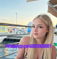 925039 Royal High Class Call Girls 2551 - Agencia de putas in Candolim, Goa Photo 1 of 7