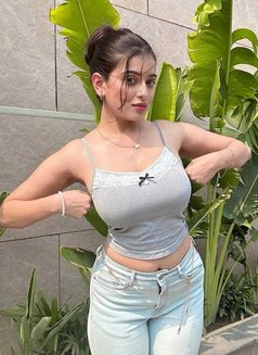 9711, 665146, Kajal Independent Girl Mod - escort in New Delhi Photo 12 of 29