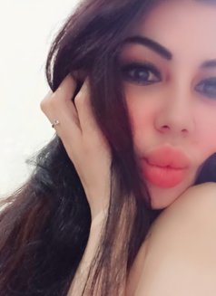 981 O3 @ 58842 Russian Girls Escorts - puta in New Delhi Photo 5 of 8