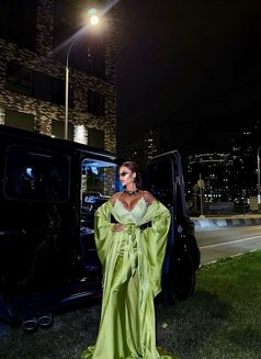 9INC HARD COCK 𝙃𝙤𝙩𝙩𝙚𝙨𝙩 𝙏𝙎 🇦🇪 - Transsexual escort in New Delhi Photo 21 of 21