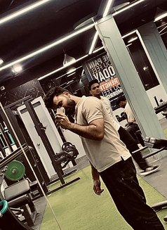 9INCH MALE ESCORT - Male escort in New Delhi Photo 7 of 9