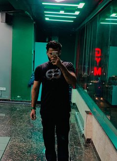 9INCH MALE ESCORT - Male escort in New Delhi Photo 11 of 15