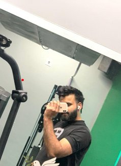 9INCH MALE ESCORT - Male escort in New Delhi Photo 12 of 15