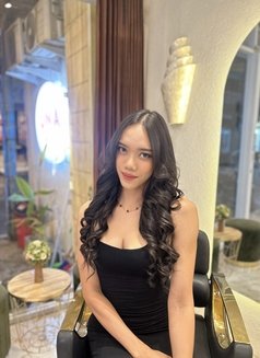 A Beauty Queen With 8 inch COCK - Acompañantes transexual in Bali Photo 17 of 22