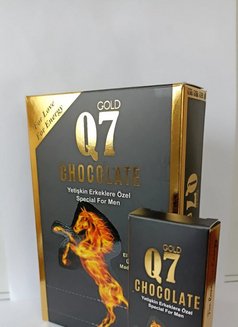 A Cosmo Customer - Male escort in Muscat Photo 3 of 5