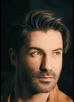Don't hesitate, your request is here - Acompañantes masculino in Beirut Photo 6 of 15