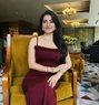 A Dreamy Escort With a Lot of Sexual Ene - puta in Hyderabad Photo 1 of 3