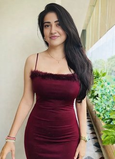 A Dreamy Escort With a Lot of Sexual Ene - puta in Hyderabad Photo 2 of 3