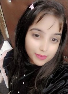 A HOT LOVER FOR THOSE WHO WANT THE BEST - puta in Bangalore Photo 3 of 13