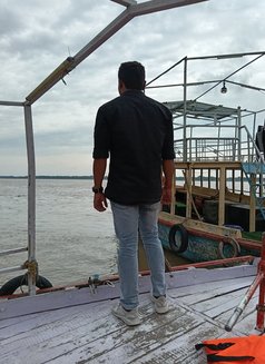 A K - Acompañantes masculino in Hyderabad Photo 2 of 2