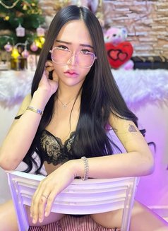 A Lustful Ladyboy Slave - masseuse in Riyadh Photo 7 of 8