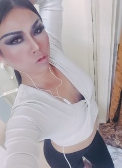A Mena - Transsexual escort in Al Ain Photo 2 of 30