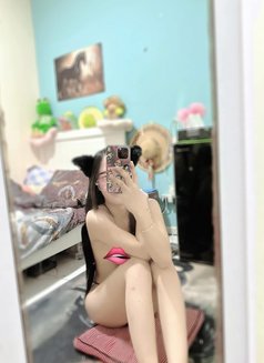 A Passionate and Fiery Slave Ladyboy - masseuse in Riyadh Photo 10 of 18