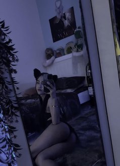 A Passionate and Fiery Slave Ladyboy - masseuse in Riyadh Photo 12 of 18