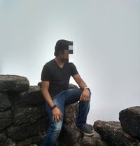 A Rejoicer - Acompañantes masculino in Mumbai
