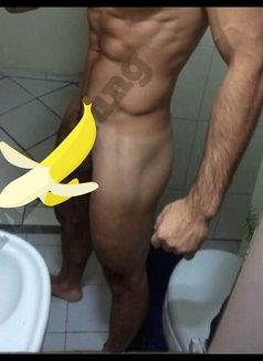 European Pornstar - Acompañantes masculino in Hong Kong Photo 3 of 3