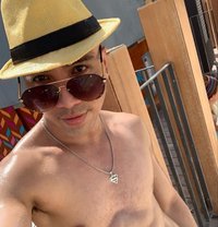 A Sexxy Hot Twnk Cream pie Sexual Desire - Male escort in Dubai Photo 4 of 11