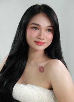 A very Young and Fresh TS Hana - Acompañantes transexual in Kuala Lumpur Photo 15 of 17