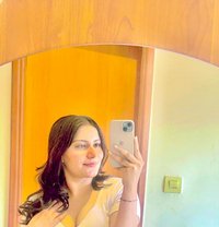 A1 Models Full Service Satisfaction 100% - puta in Chennai