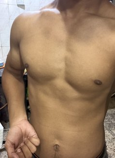 Aaakashhhh - Acompañantes masculino in Pune Photo 7 of 7