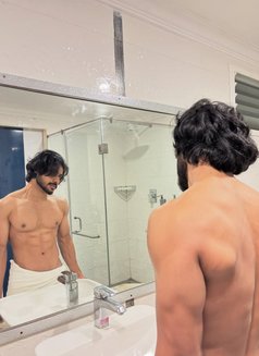 Aadesh - Male escort in Bangalore Photo 1 of 1
