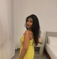 Aadhya - puta in Ahmedabad