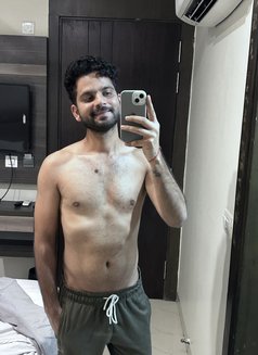 Aadi - Male escort in New Delhi Photo 1 of 1