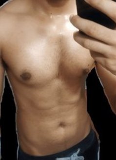 Aadi - Male escort in Gurgaon Photo 1 of 1