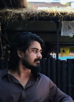Aaditya Singh - Acompañantes masculino in Kathmandu Photo 3 of 3