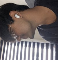 Aadityaa - Acompañantes masculino in Ghaziabad