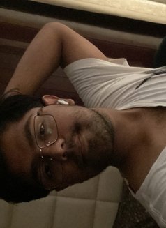 Aadityaa - Male escort in Noida Photo 2 of 5