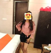Aafreen - escort in New Delhi