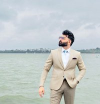 Aahil - Acompañantes masculino in New Delhi