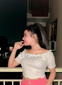 Aakansha=incall/outcall=available==girls - escort in New Delhi Photo 2 of 2